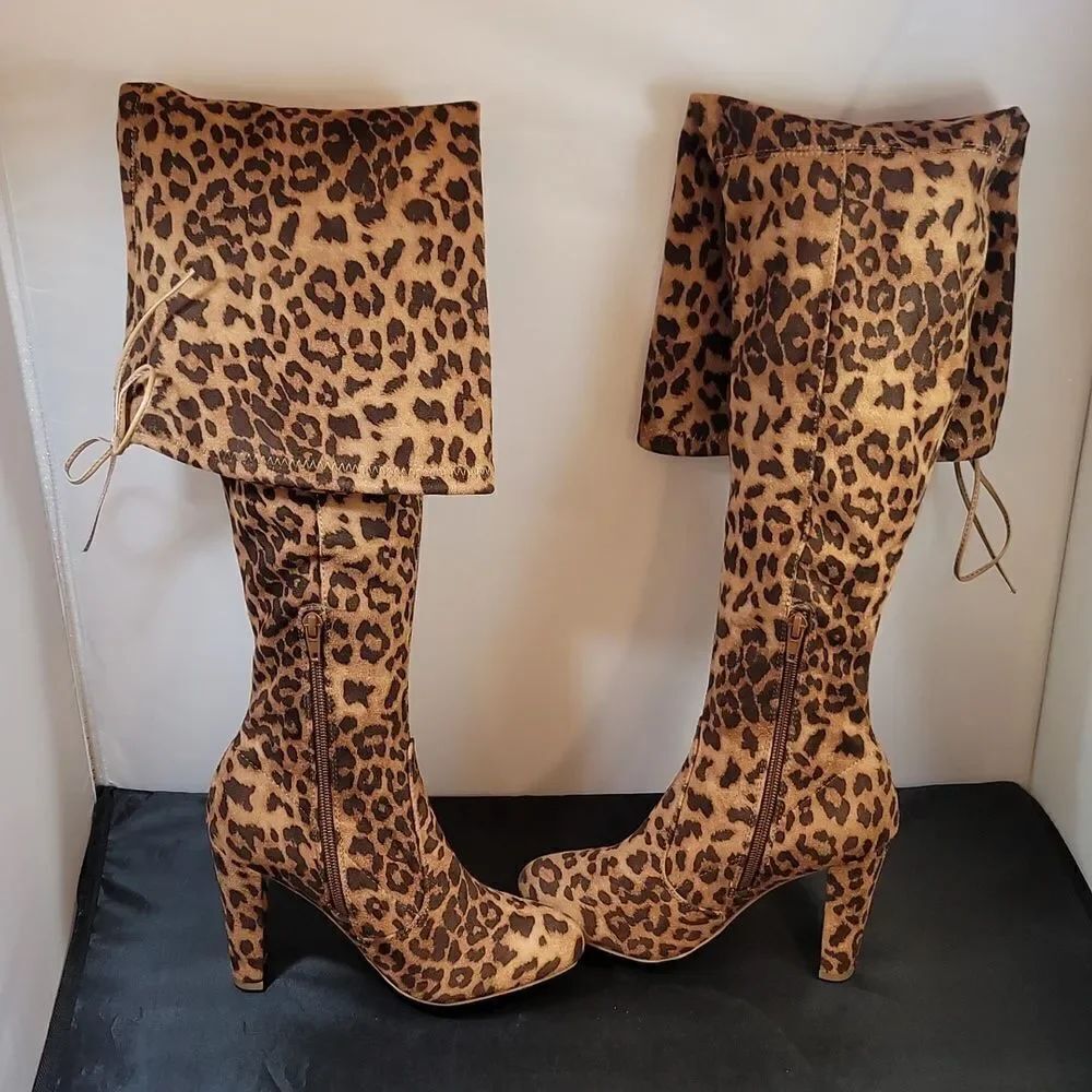 BRAND NEW WILD DIVA LOUNGS ANIMAL PRINT POINTED TOE TALL BOOT - Picture 5 of 16